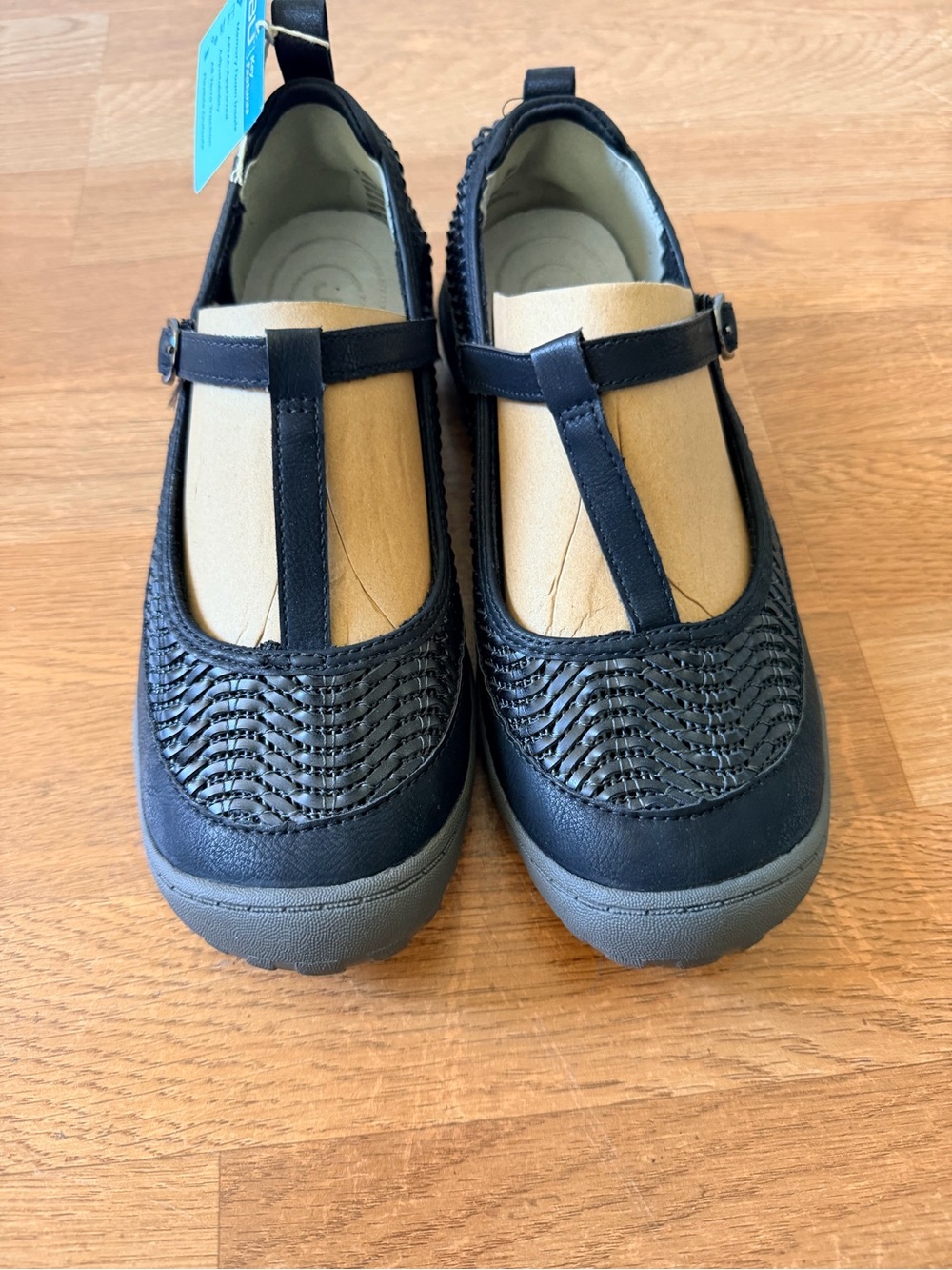 JBU Black T-Strap Woven Flats size 7.5